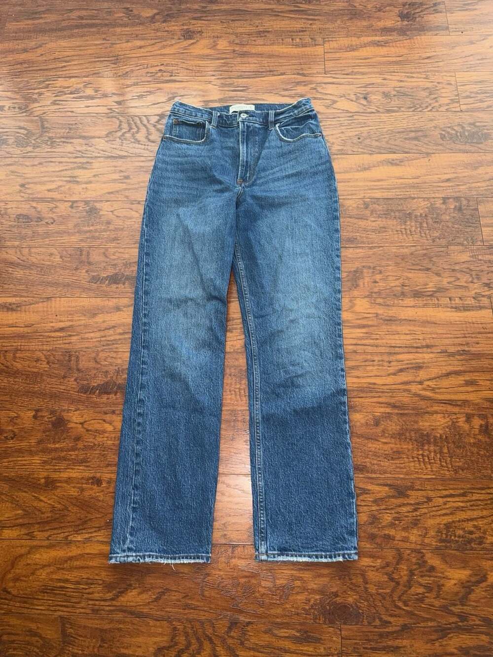 Abercrombie & Fitch The 90s Straight Ultra High Rise Size 27R Jeans